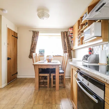 Barn Roost בית נופש